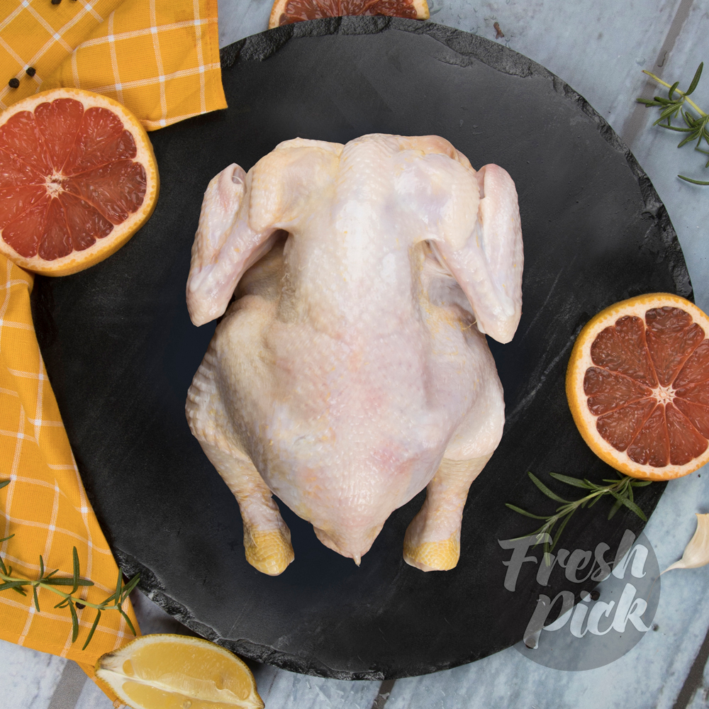 Whole Chicken with Skin | Antibiotic-free | Grain-fed Farm-raised Chicken | Hormone-free | 900-1200g (Entire bird, cleaned with skin)