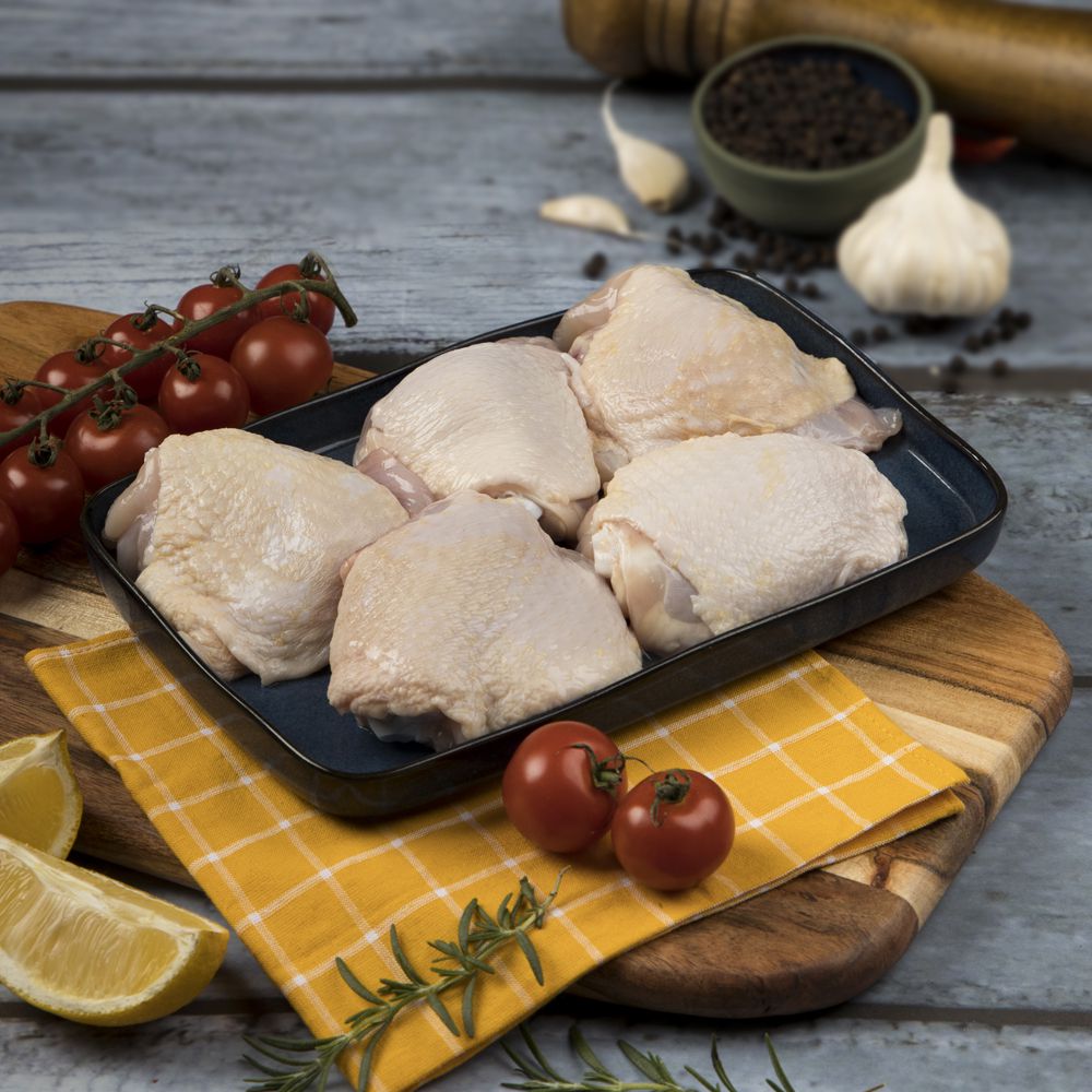 Chicken Thigh w Bone & Skin | Antibiotic-free | Grain-fed Farm-raised Chicken | Hormone-free | 500g (Approx 4 pieces)